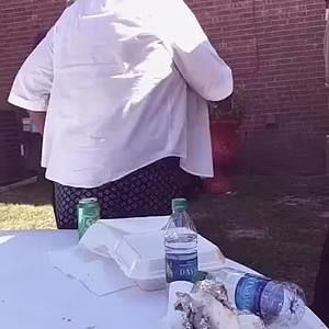 Meet your Posher, Sonjai